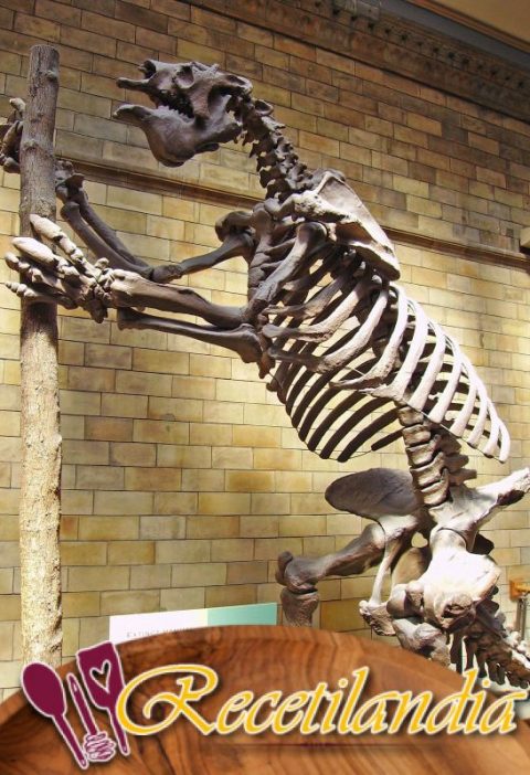 Caveman T-Bones con Hachís de Pimiento Morrón